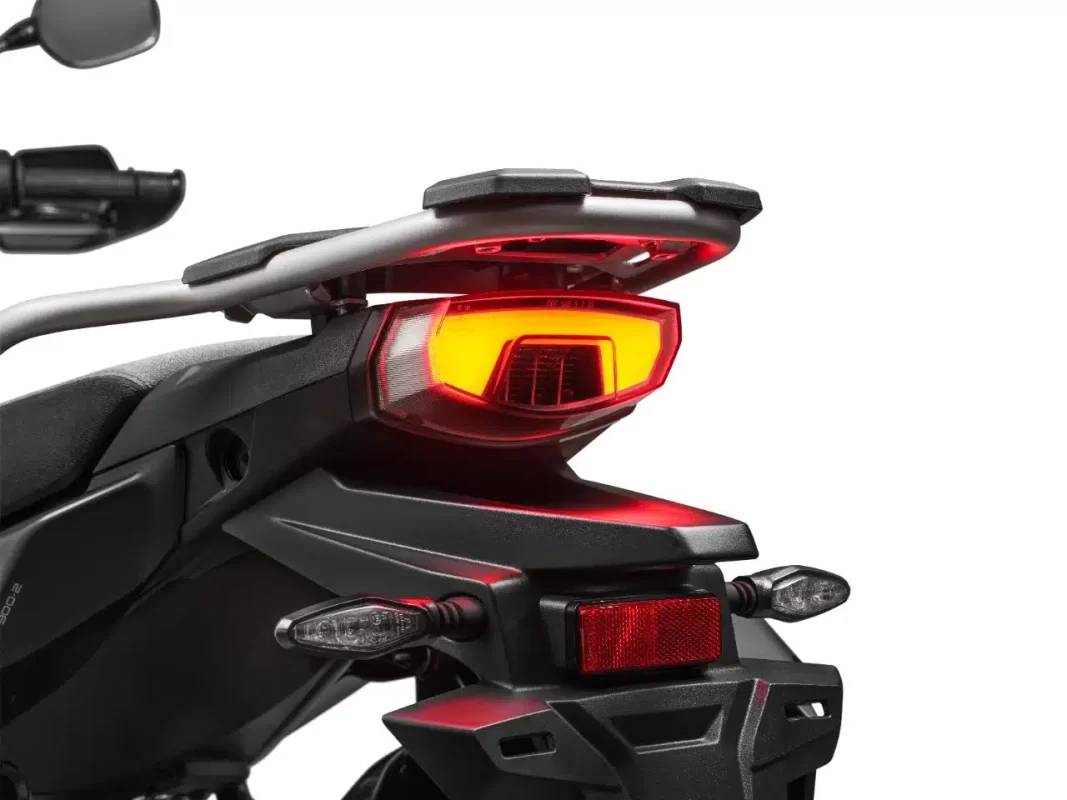 CFMOTO 1000ΜΤ-Χ