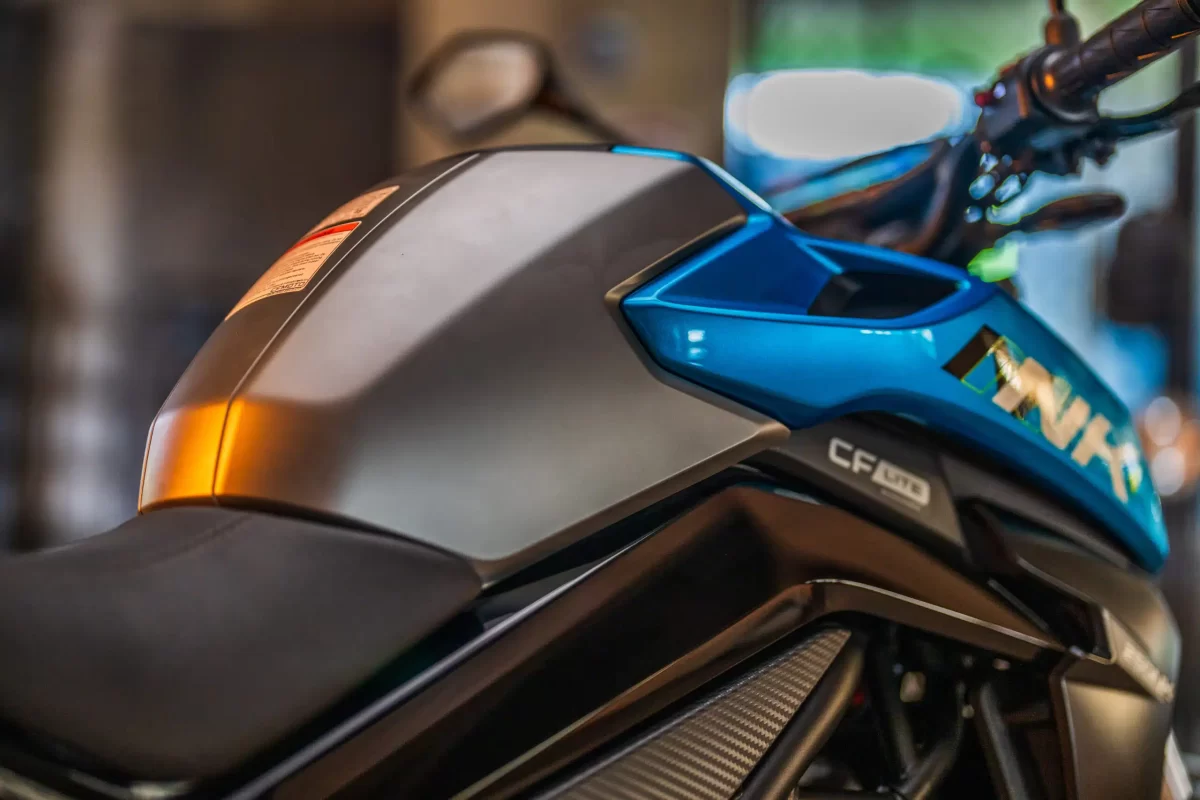CFMOTO 250NK