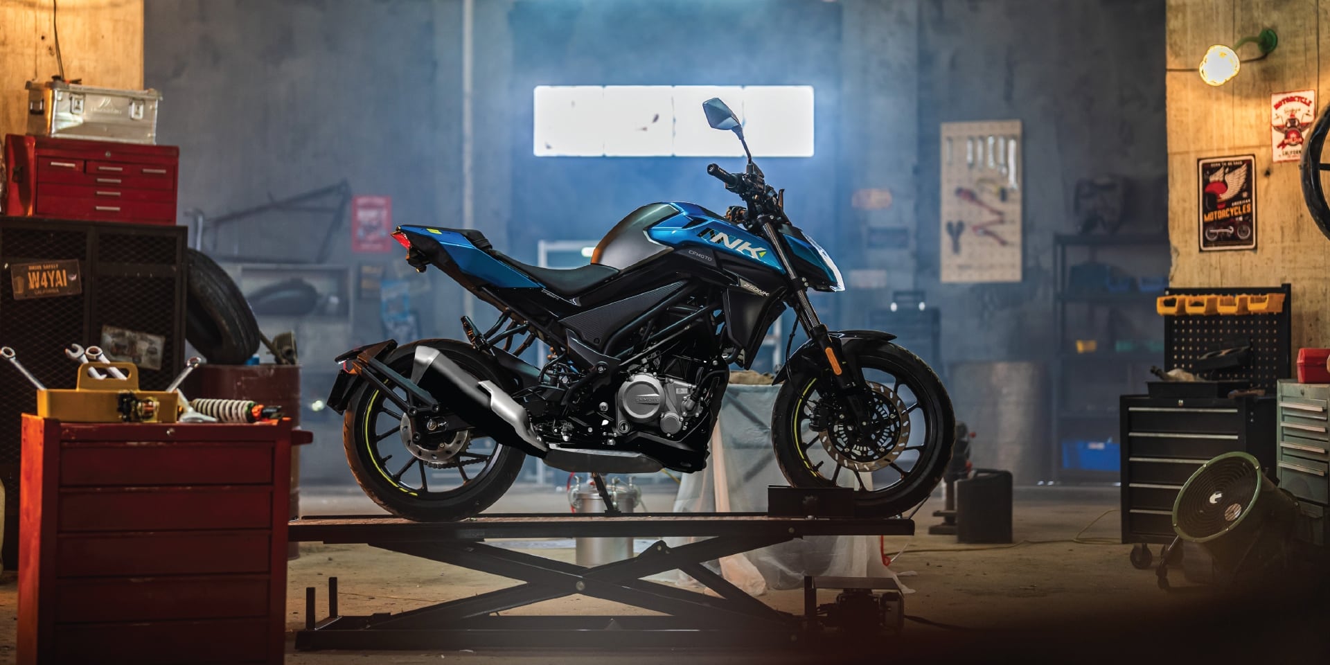 CFMOTO 250NK