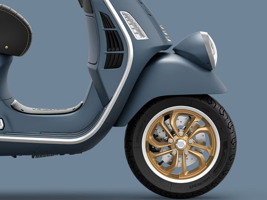 Vespa GTV 310 Officina 8