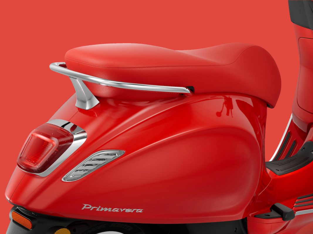 Vespa Primavera Elettrica 70 RED