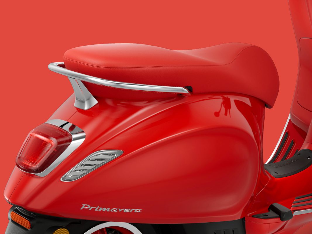 Vespa Primavera Elettrica 45 RED