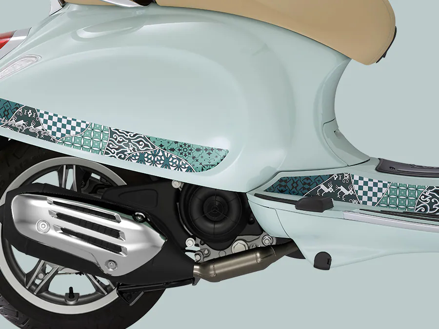 Vespa Primavera 50 Batik