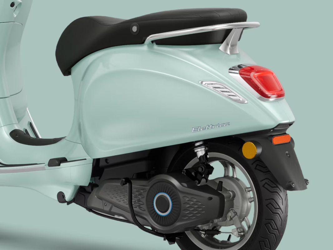 Vespa Primavera Elettrica 45