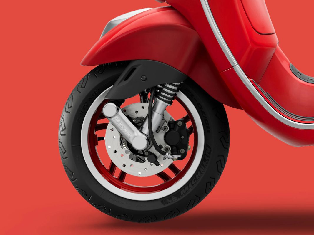 Vespa Primavera 50 RED