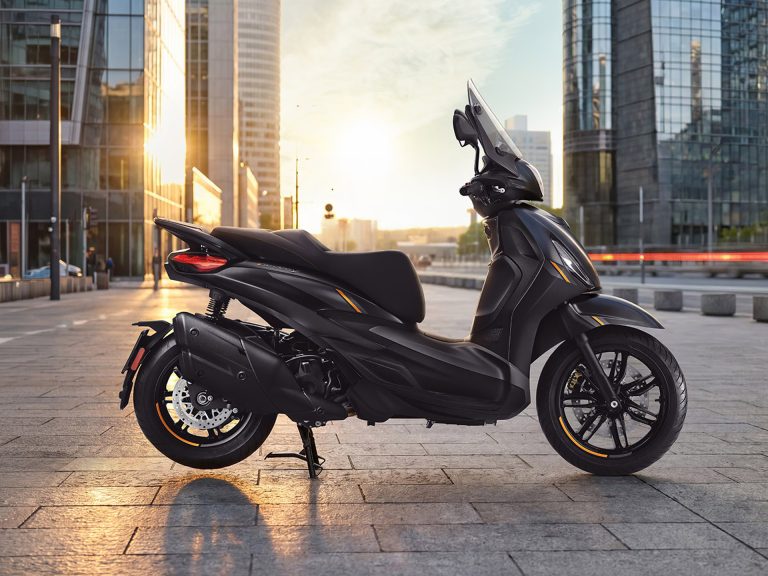 Piaggio Beverly 25th Anniversary 400