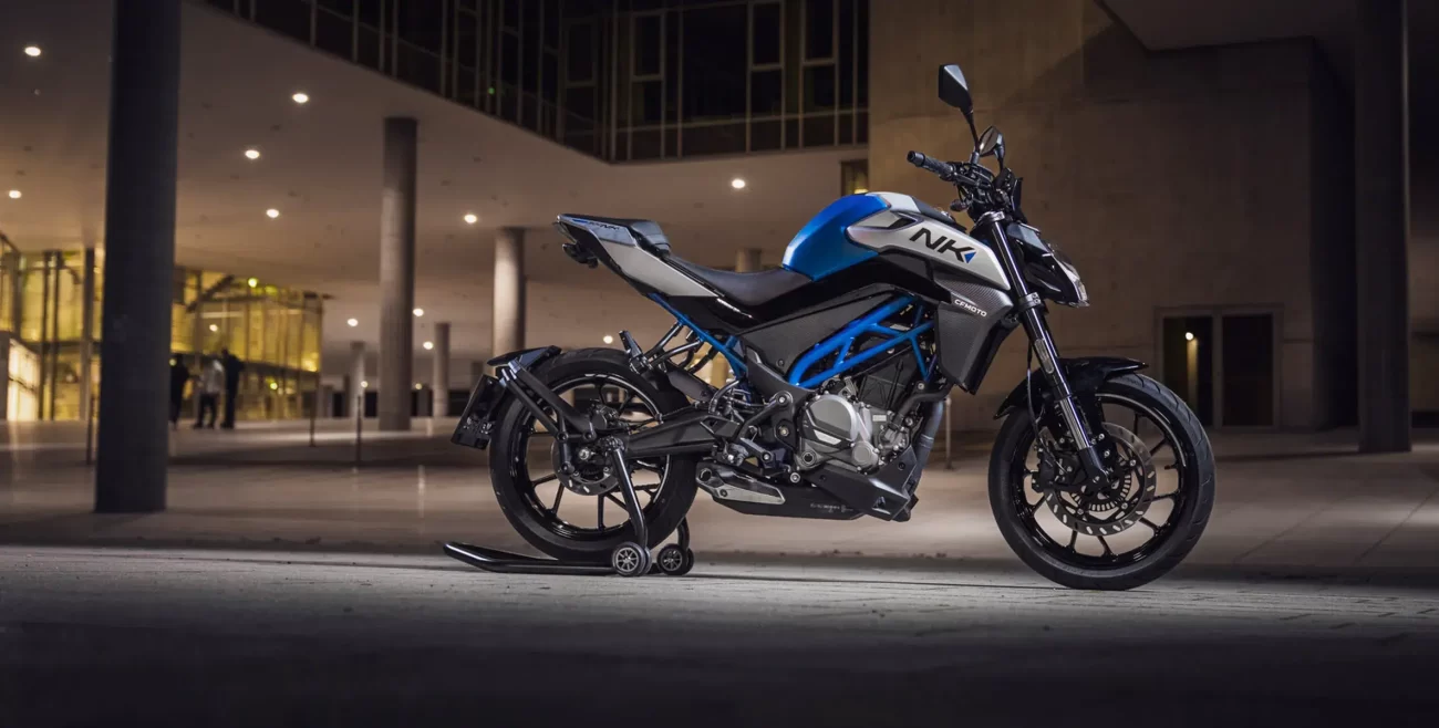 CFMOTO 300NK