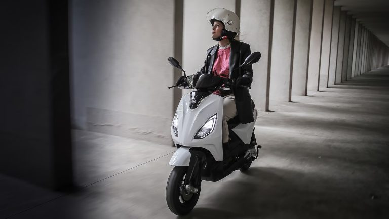 Piaggio 1 Electric 45