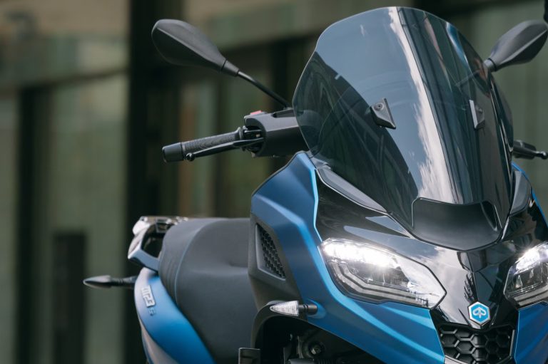 Piaggio MP3 310 Sport