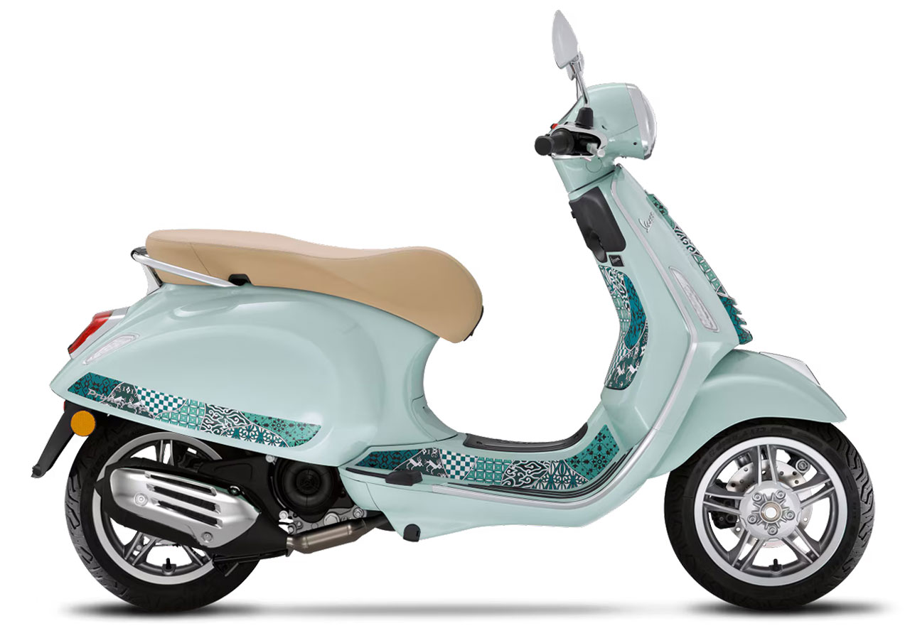 Vespa Primavera 50 Batik